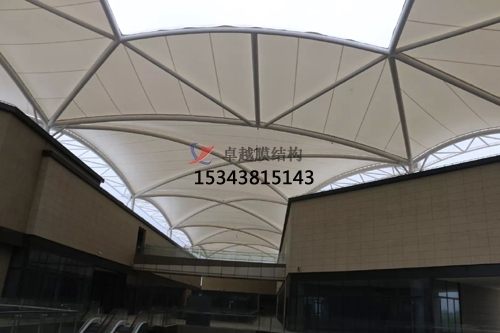 江蘇南通商業(yè)街膜結(jié)構頂棚